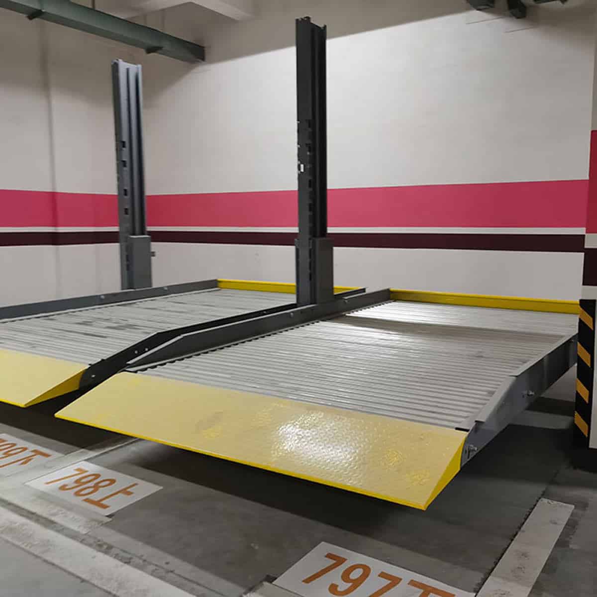 兩柱機(jī)械式停車設(shè)備租賃